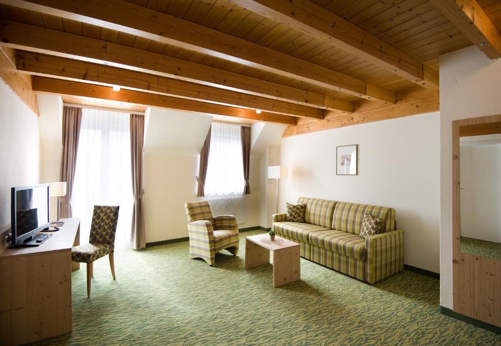 Landhotel Alte Muehle Ostrach Rum bild